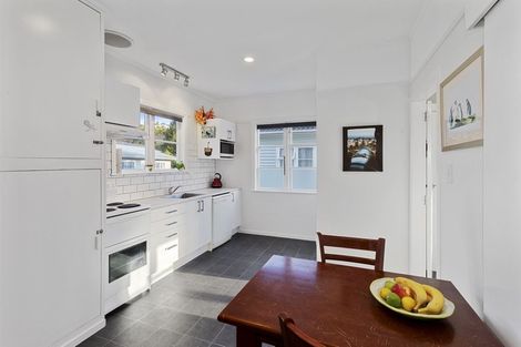 Photo of property in 2/78 Naenae Road, Naenae, Lower Hutt, 5011