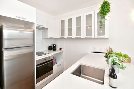 Photo of property in 3/420a Hibiscus Coast Highway, Orewa, 0931