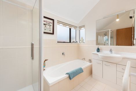 Photo of property in 8 Ivy Place, Matua, Tauranga, 3110