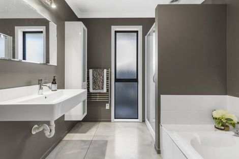 Photo of property in 5 Grenache Place, Rototuna, Hamilton, 3210