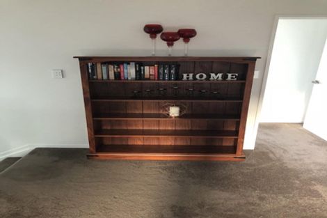 Photo of property in 4 Bridget Court, Red Beach, 0932