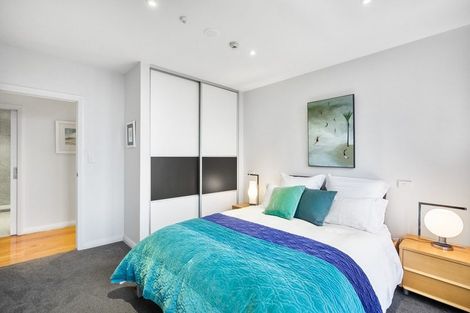 Photo of property in 9d/2 Saint Martins Lane, Grafton, Auckland, 1010