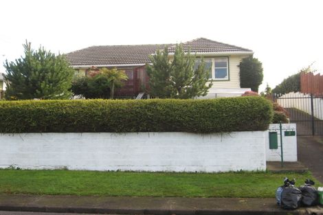 Photo of property in 3 Olive Street, Manurewa, Auckland, 2102