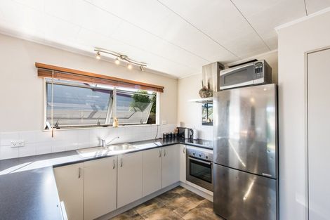 Photo of property in 8b Windlesham Place, Wakefield, 7025