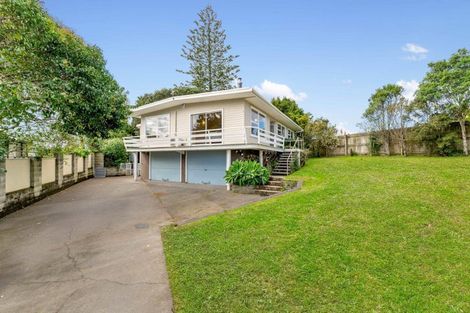 Photo of property in 8a Malam Street, Glen Eden, Auckland, 0602