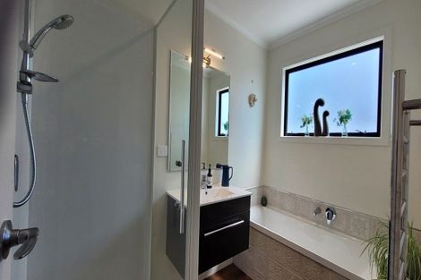 Photo of property in 55 Missy Crescent, Mount Pisa, Cromwell, 9383