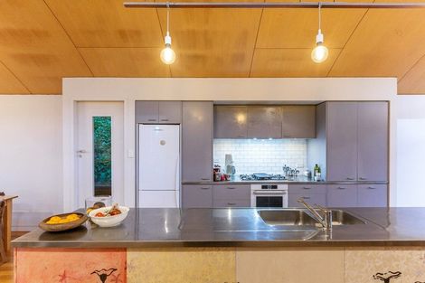 Photo of property in 74 Glen Road, Kelburn, Wellington, 6012