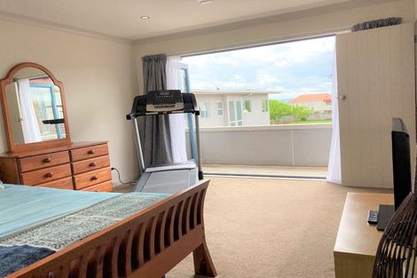 Photo of property in 177a Bucklands Beach Road, Bucklands Beach, Auckland, 2012