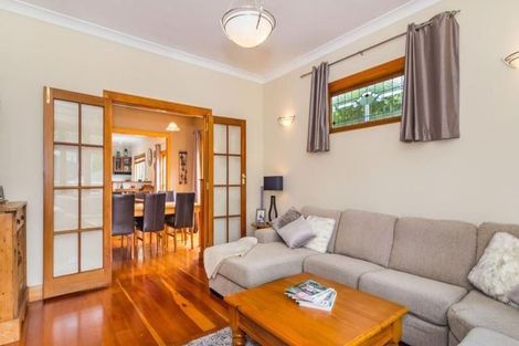 Photo of property in 10 Gloucester Street, Silverstream, Upper Hutt, 5019