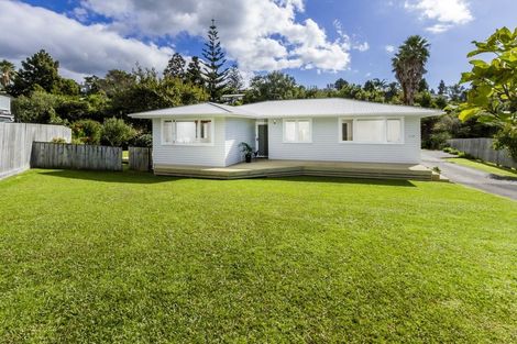 Photo of property in 1/17 Infidel Place, Torbay, Auckland, 0630