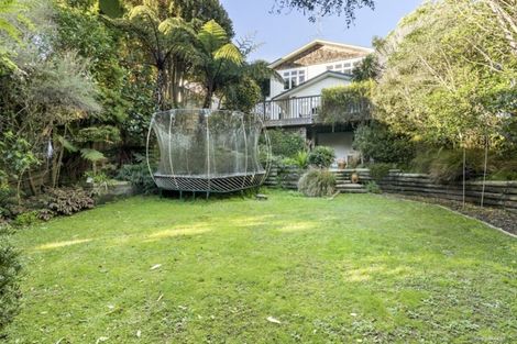 Photo of property in 93 Northland Road, Northland, Wellington, 6012