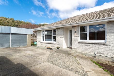 Photo of property in 51a Seddon Street, Wallaceville, Upper Hutt, 5018