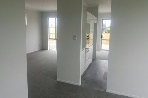 Photo of property in 117 Matua Road, Huapai, Kumeu, 0810