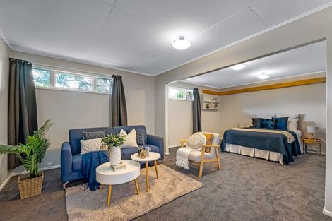 Photo of property in 6 Nuffield Street, Tawa, Wellington, 5028