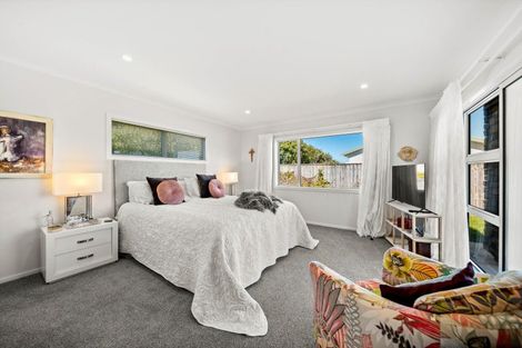 Photo of property in 13 Kea Court, Carterton, 5713