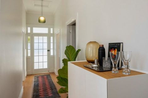 Photo of property in 34 Lawrence Street, Herne Bay, Auckland, 1011