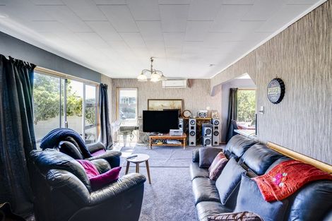 Photo of property in 26 Liverpool Crescent, Tamatea, Napier, 4112