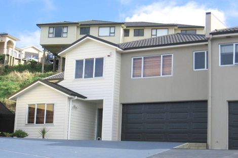 Photo of property in 37c Waverton Terrace, Churton Park, Wellington, 6037