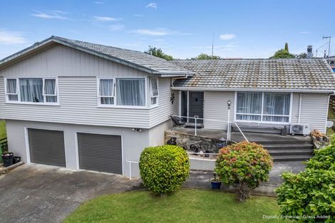 Photo of property in 11 Ries Street, Dannevirke, 4930