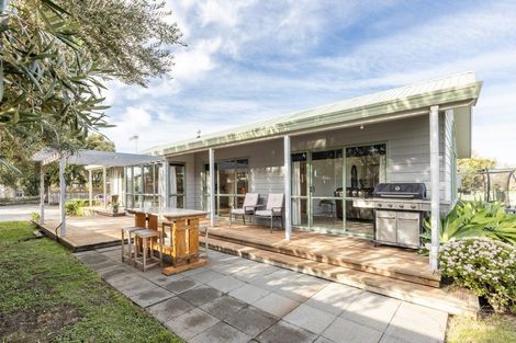 Photo of property in 14 Gill Road, Bay View, Napier, 4104