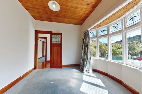 Photo of property in 375 Karori Road, Karori, Wellington, 6012