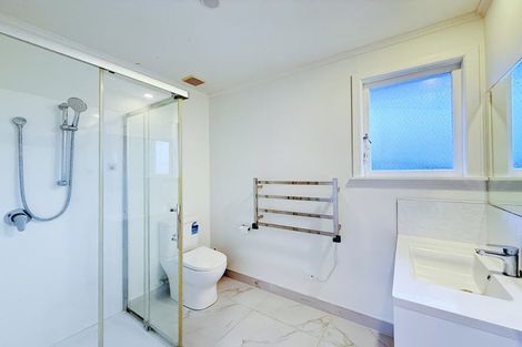 Photo of property in 16 Ted William Street, New Windsor, Auckland, 0600