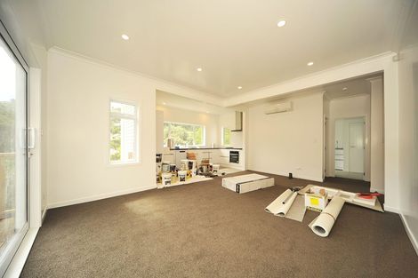 Photo of property in 10 Kellsmere Crescent, Island Bay, Wellington, 6023