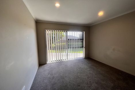 Photo of property in 38 Ranchod Terrace, Pukekohe, 2120