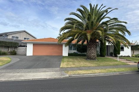 Photo of property in 151 Oriental Parade, Papamoa Beach, Papamoa, 3118