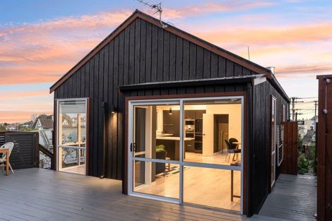 Photo of property in 50 Hawthorn Avenue, Mornington, Dunedin, 9011