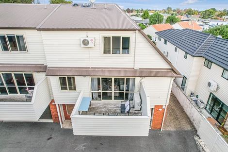 Photo of property in 219d Peachgrove Road, Claudelands, Hamilton, 3214