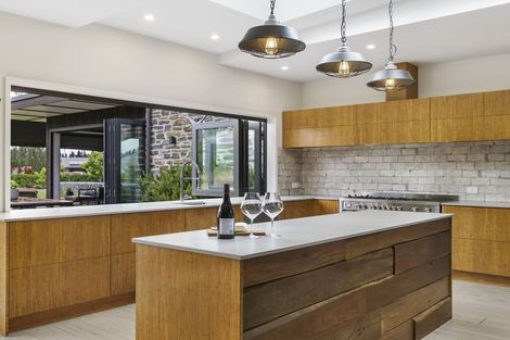 Photo of property in 137 Bannockburn Road, Cromwell, 9384