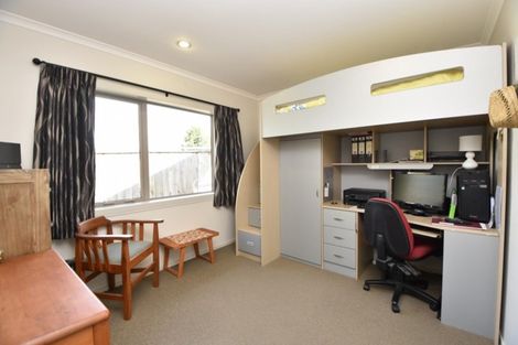 Photo of property in 7 Tararua Crescent, Carterton, 5713