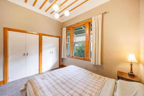 Photo of property in 16 Margaret Street, Roslyn, Palmerston North, 4414