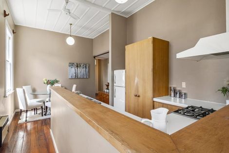 Photo of property in 13 Anne Street, Devonport, Auckland, 0624