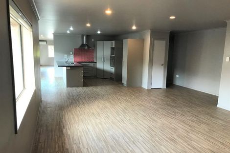 Photo of property in 26 Moulton Street, Moturoa, New Plymouth, 4310