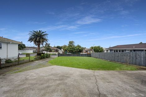 Photo of property in 12 Lane Road, Weymouth, Auckland, 2103