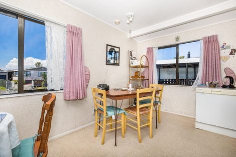 Photo of property in 1/66b Burundi Avenue, Clendon Park, Auckland, 2103