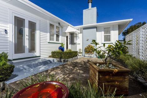 Photo of property in 553 Richardson Road, Mount Roskill, Auckland, 1041