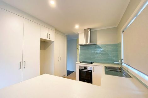 Photo of property in 27 Olive Crescent, Papatoetoe, Auckland, 2025