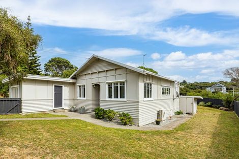 Photo of property in 3 Onepu Road, Pukerua Bay, 5026