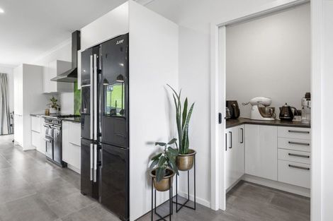 Photo of property in 34 Tara Hills Drive, North Taieri, Mosgiel, 9092