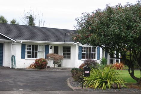 Photo of property in 37b Marnane Terrace, St Andrews, Hamilton, 3200