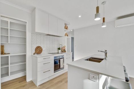 Photo of property in 16 Tarata Place, Owhata, Rotorua, 3010