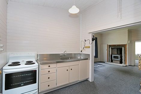 Photo of property in Dwg & Ex Dairy Factory, 25 Old Normanby Road, Okaiawa, Hawera, 4678