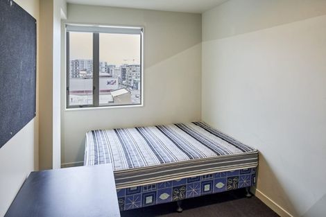 Photo of property in Cube Apartments, 5i/242 Taranaki Street, Mount Cook, Wellington, 6011