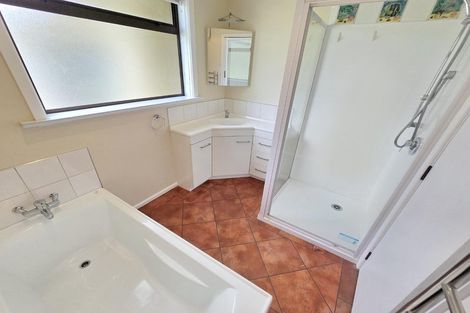 Photo of property in 6 Alamein Crescent, Onekawa, Napier, 4110