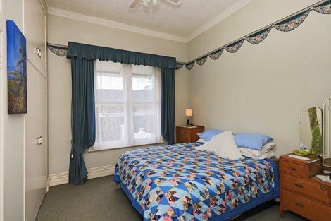 Photo of property in 402 Lascelles Street, Saint Leonards, Hastings, 4120
