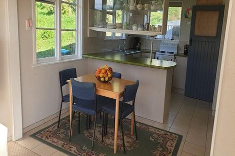 Photo of property in 15 Norfolk Street, Patea, 4520