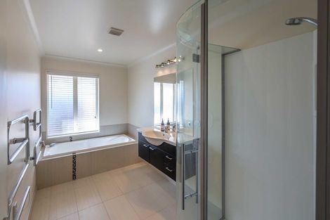 Photo of property in 32 Wilfield Drive, West Melton, 7618